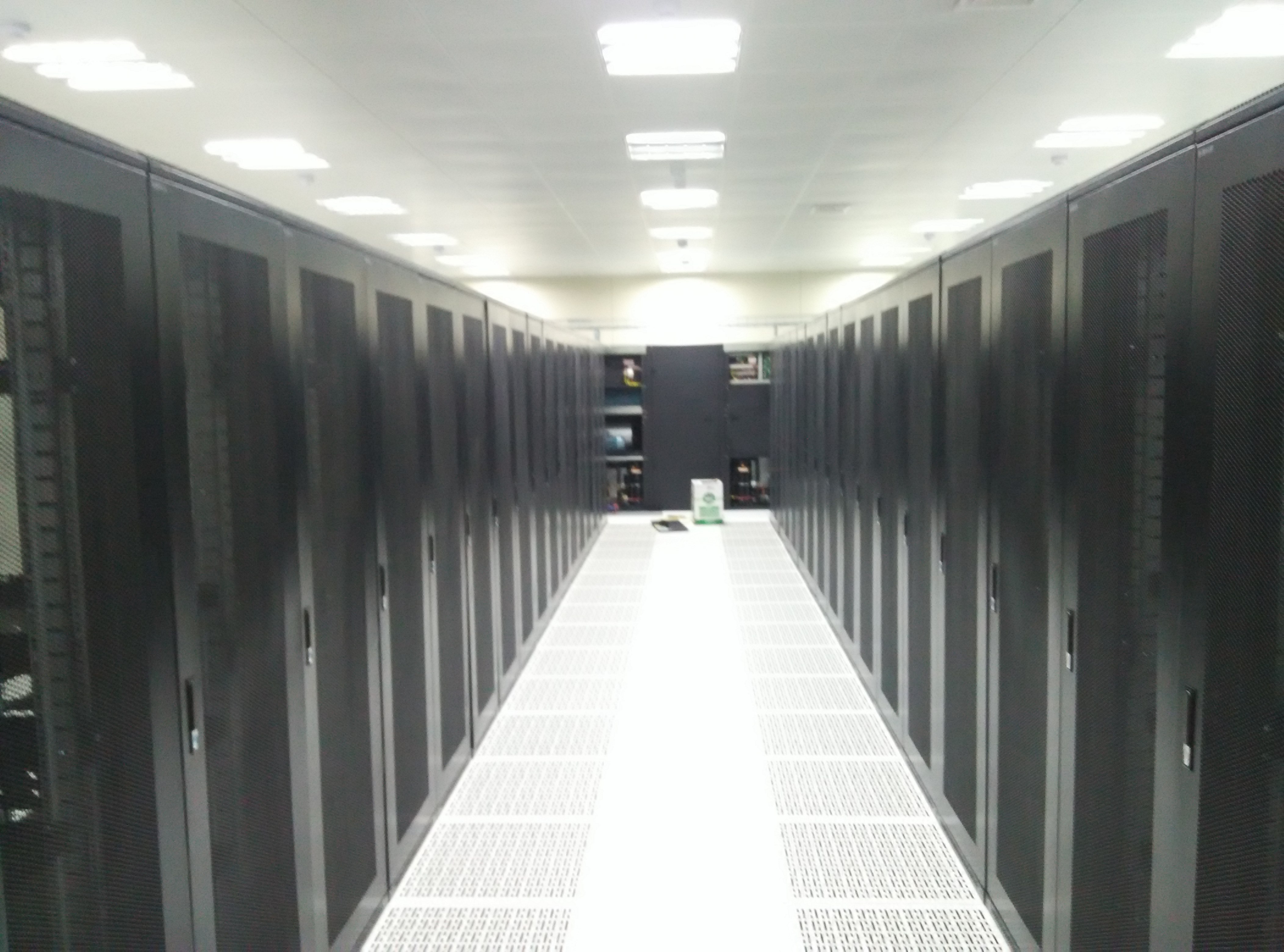 高密市政辦公樓精密空調(diào)安裝